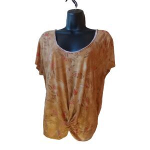 Mudd Women's Size LargeTan  Floral Top